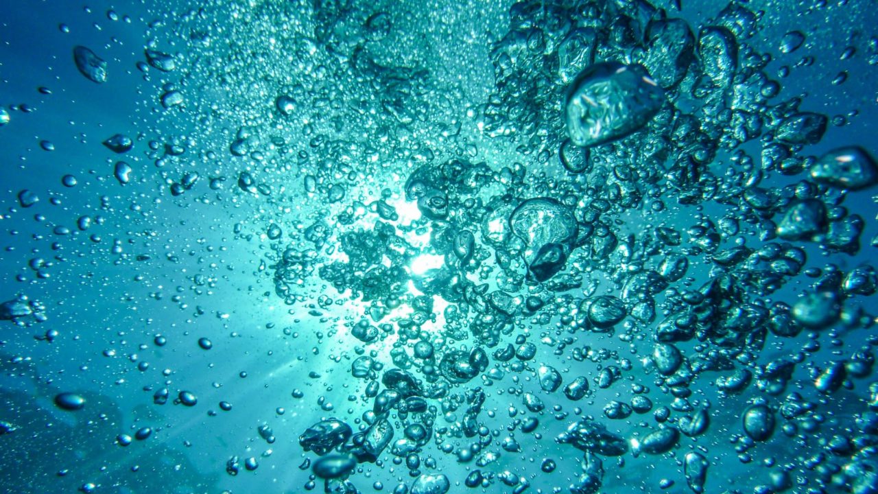 https://dynamicconsultantsgroup.com/blogs/wp-content/uploads/2019/11/air-bubbles-diving-underwater-blow-62307-1280x720.jpeg